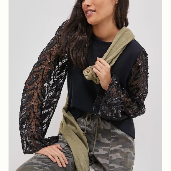 Anthropologie‎ Maeve Tasha laced sleeve sweatshirt- worn twice. 99 retail - Picture 1 of 8